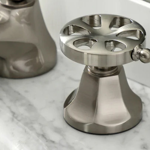 <h1><b>Decorative Handles Are One of the Most Popular Faucet Trends in 2023</b></h1> <p> </p>