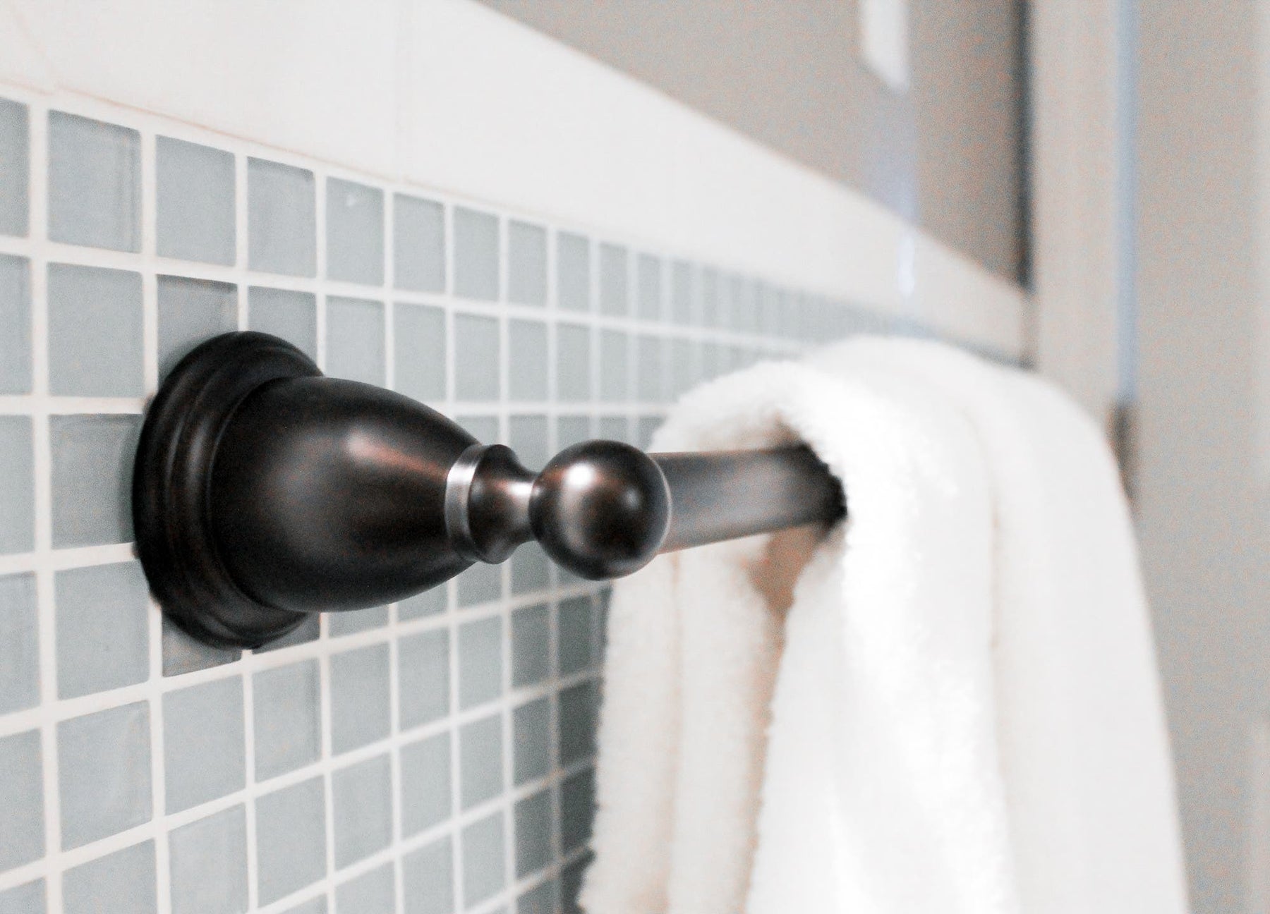 Setting the (Towel) Bar, BA1751ORB