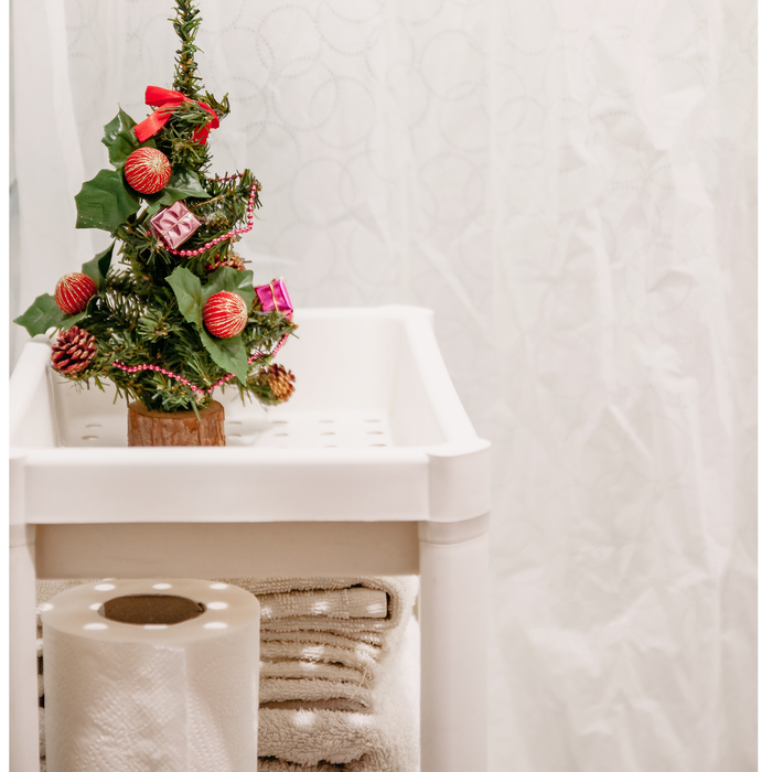 Decorating the Bathroom for the Holidays