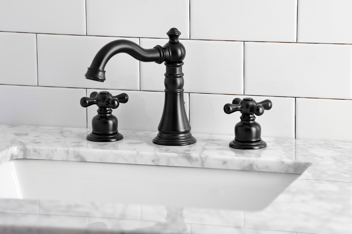Matte Black Widespread Bathroom Faucet FSC1970AX