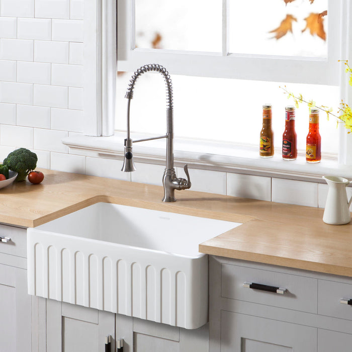 The Gourmetier Farmhouse Kitchen Sink Meshes Durability with Style, GKFA301810CD