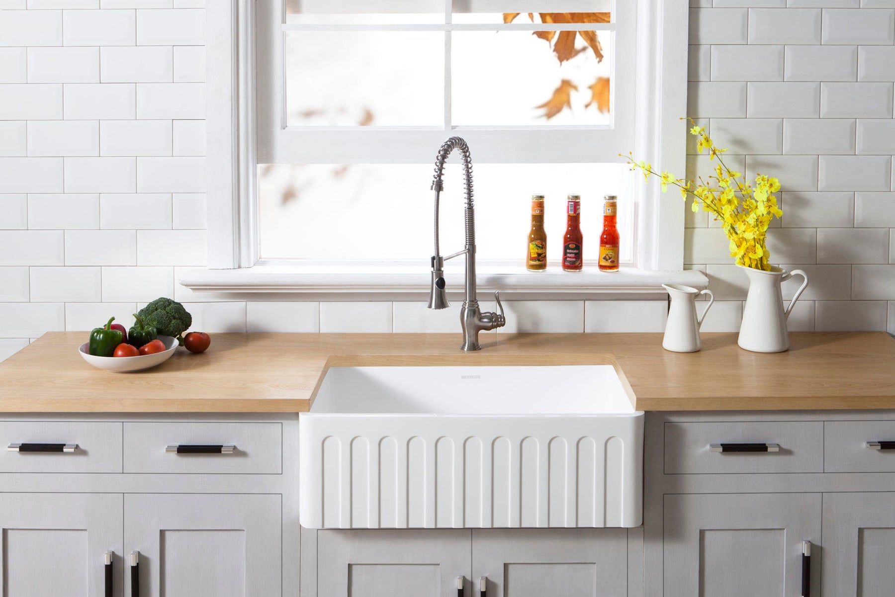 The Gourmetier Apron Sink is the Perfect Family-Friendly Sink, GKFA301810CD