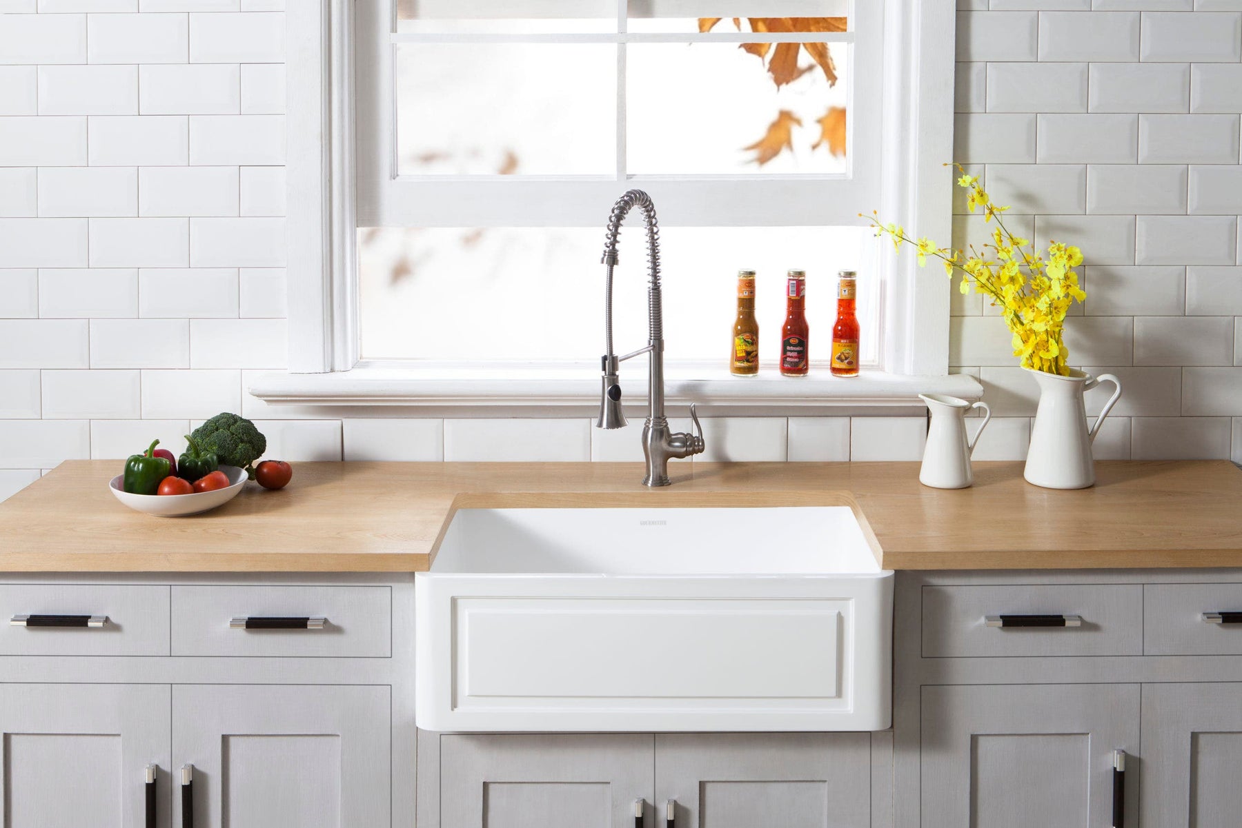 Don't Break Your Back with the Kitchen Farmhouse Sink, GKFA301810LD