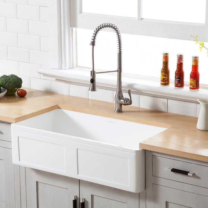 Sink Feature 6: Profile of the GKFA361810DS kitchen farmhouse sink