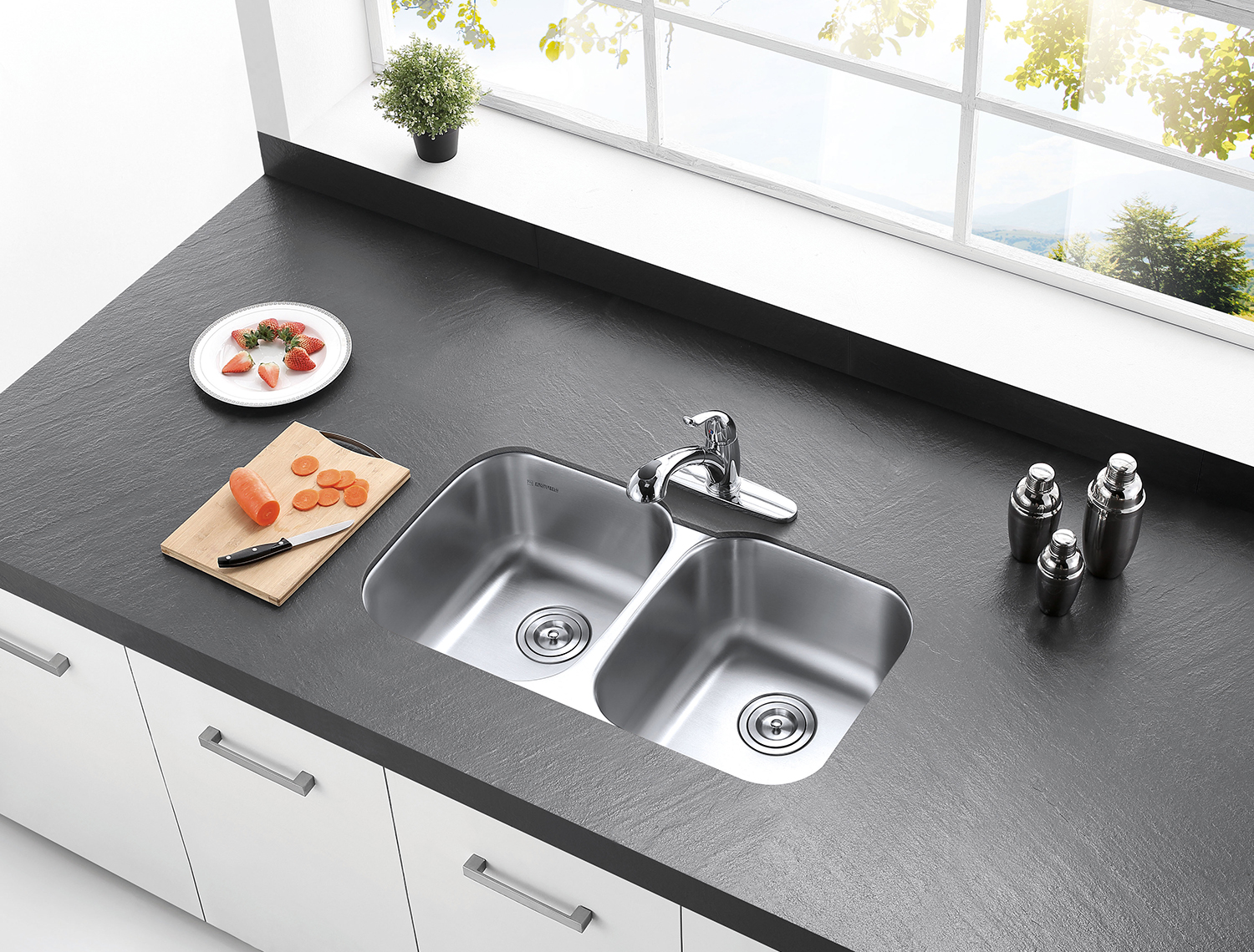 The Perfect Kitchen Sink and Faucet Pairing