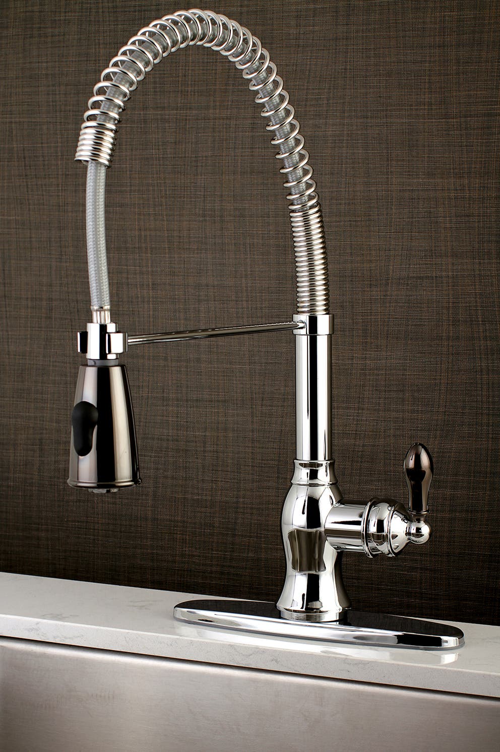 Choosing a faucet for your home bar