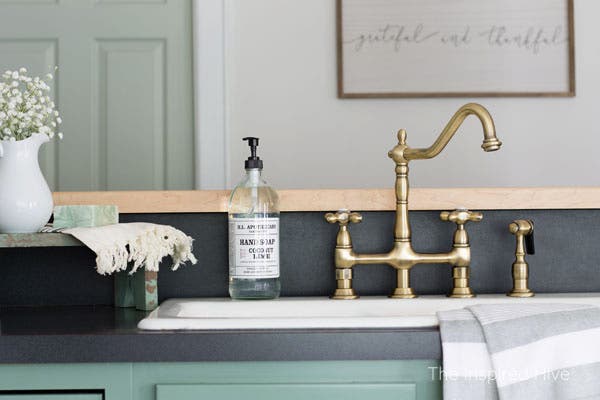 Everything You Need to Know About Bridge Faucets