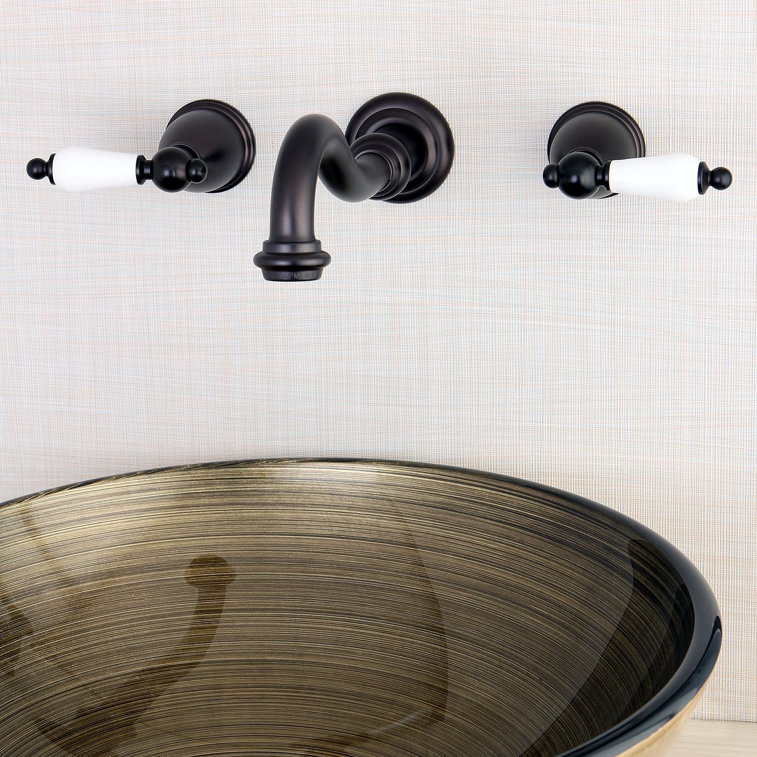 The Vintage Wall-Mount Bathroom Faucet Offers Old-School Appeal, KS312 ...