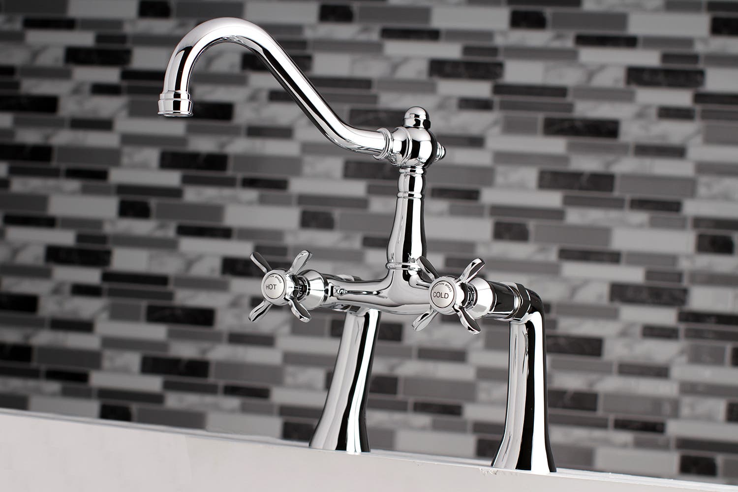 Traditional Style Defines the Essex Tub Faucet, KS3231BEX