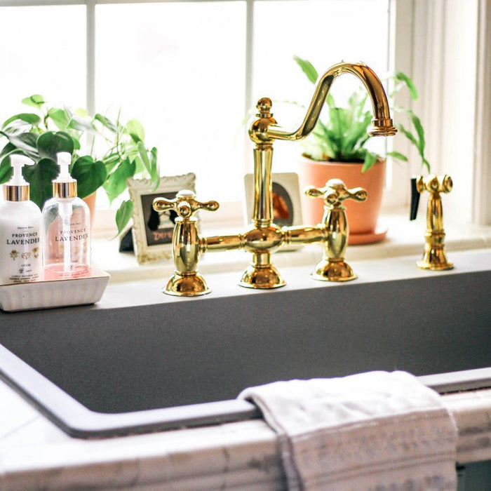 The Uptowne Undermount Farmhouse Kitchen Sink Is Built For Family Get-Togethers GKUSF36209