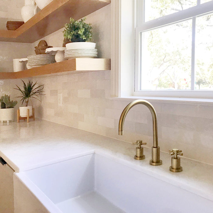 Widespread Kitchen Faucet Design