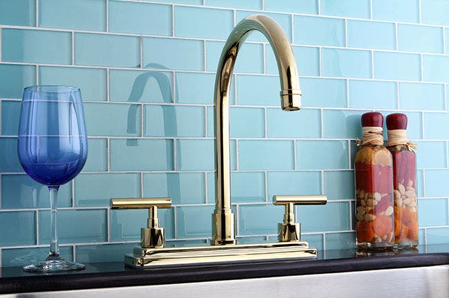 Use bursts of blue for a modern, playful kitchen design.