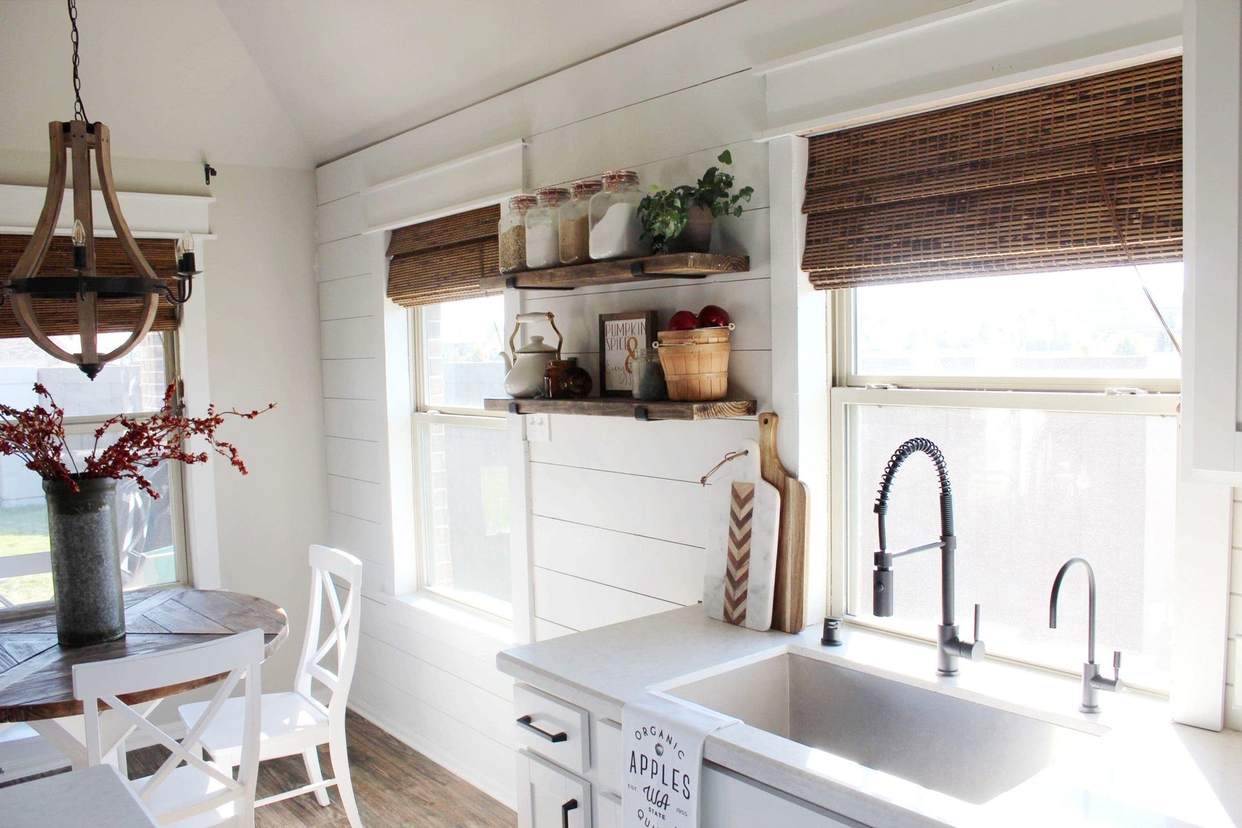 Kingston Brass’ 10 Best Pull-Down Kitchen Faucets