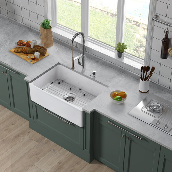 Cleaning Solid Surface Farmhouse Sinks