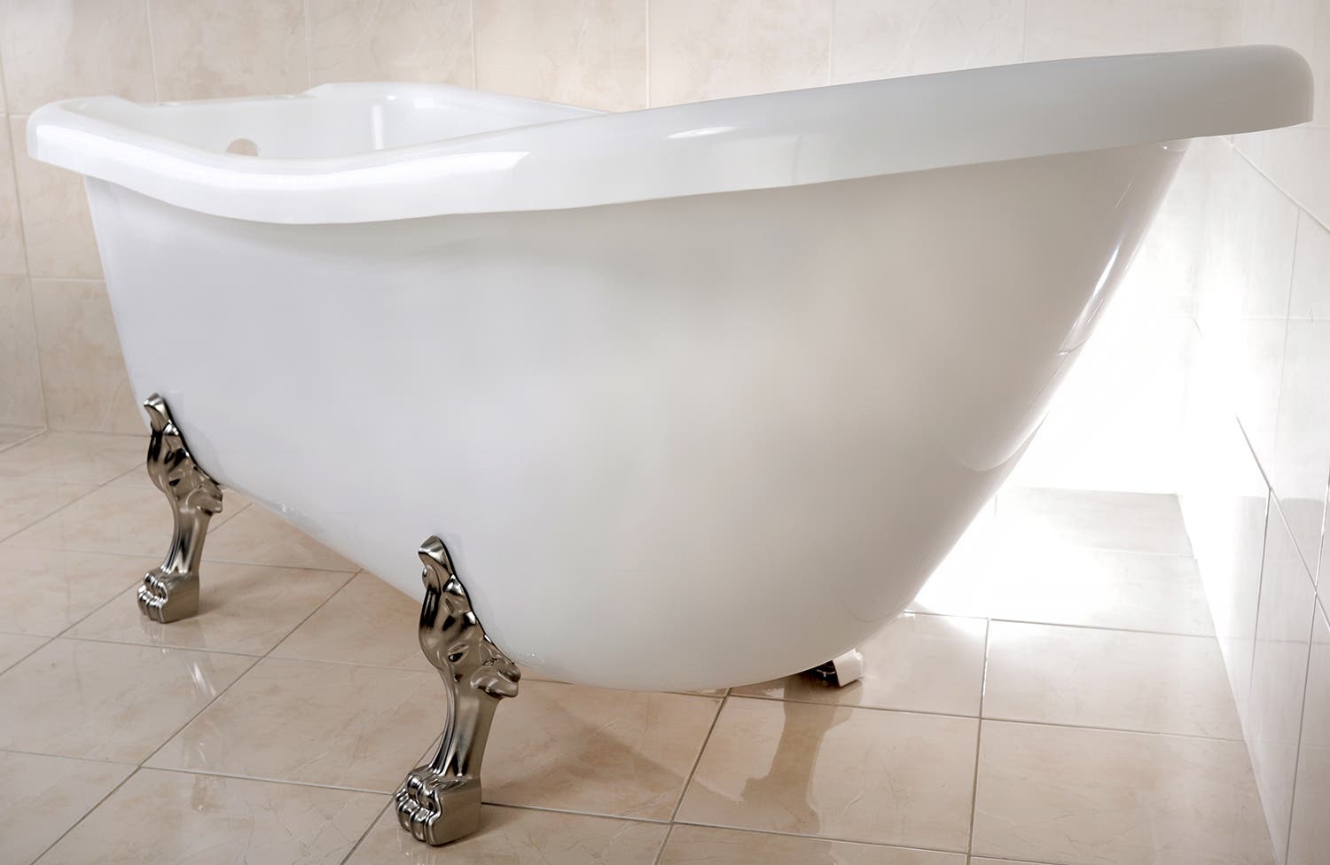 What you need for a boudoir-inspired bathroom