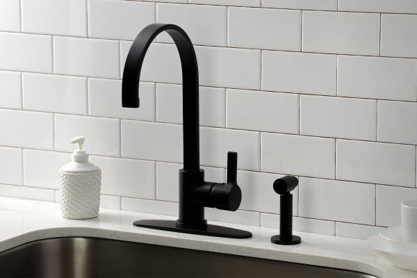 Matte Black Single Handle Kitchen Faucet, LS8710CTLBS