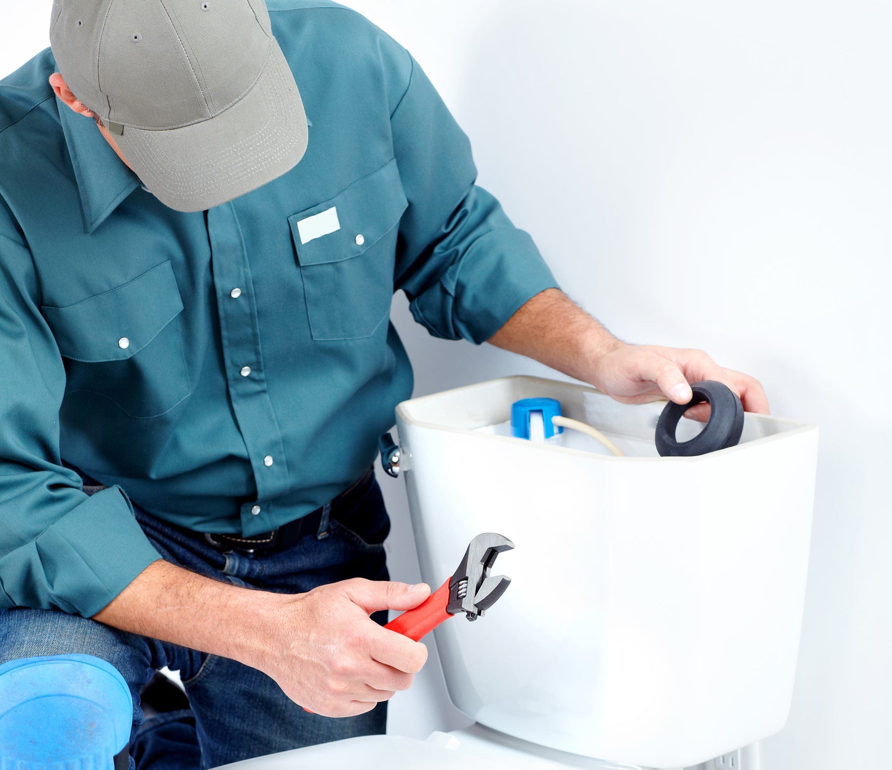 How to Fix a Leaky Toilet