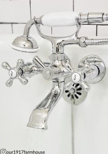 Unique Uses of Clawfoot Tub Faucets