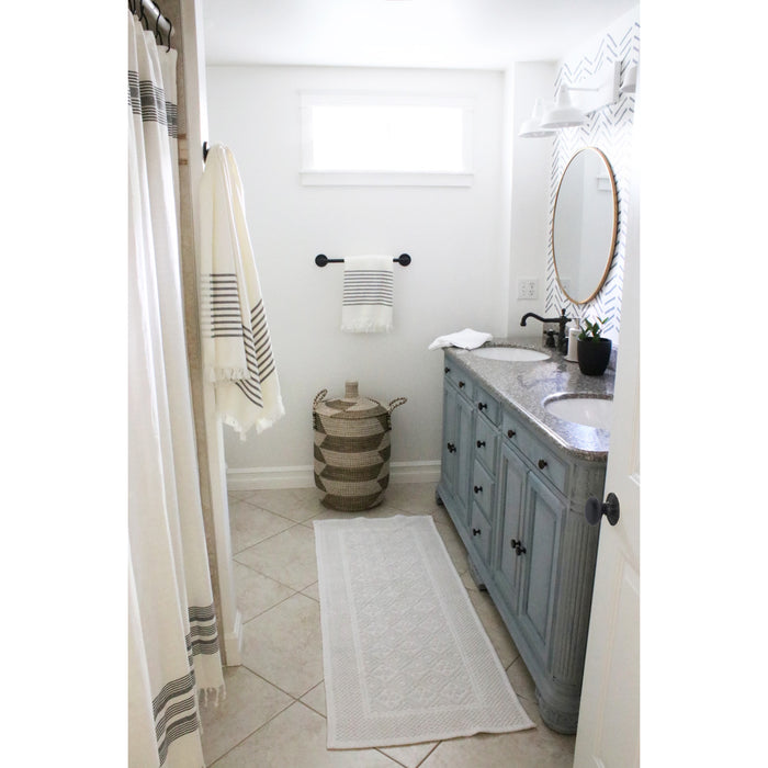 Kingston Heirloom BA317MB - Classic Robe Hook, Matte Black