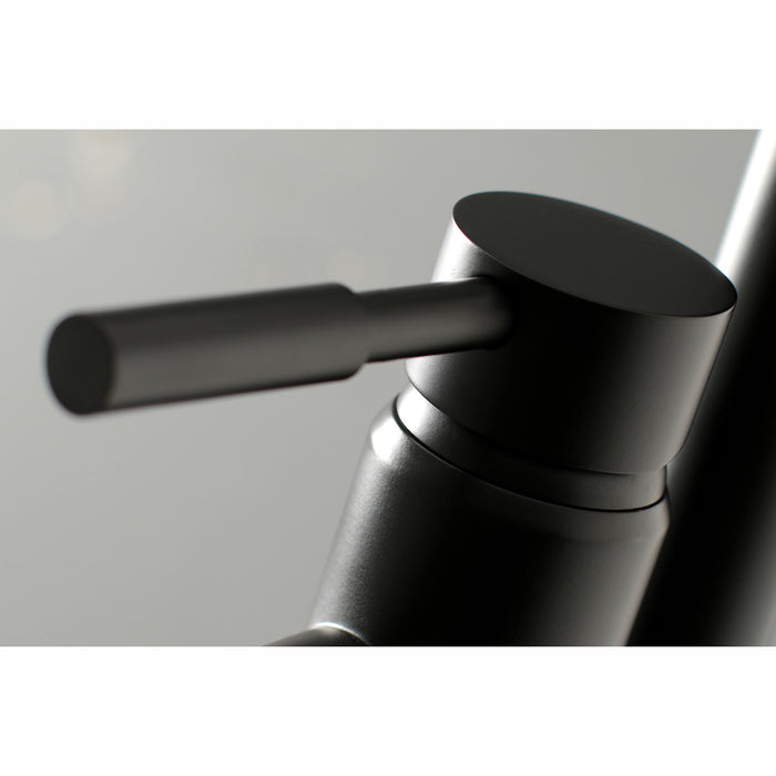 Kingston Sona KS8130DL - Concord Single-Handle 1-Hole Freestanding Tub Faucet with Hand Shower, Matte Black