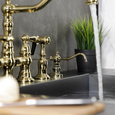 soap studio リバースフラッシュ　中古美品 Kingston Heirloom SD7602 - Vintage Victorian Spout Metal Soap Dispense